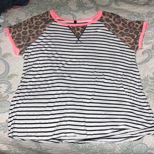 Sz M/L Ladies blouse